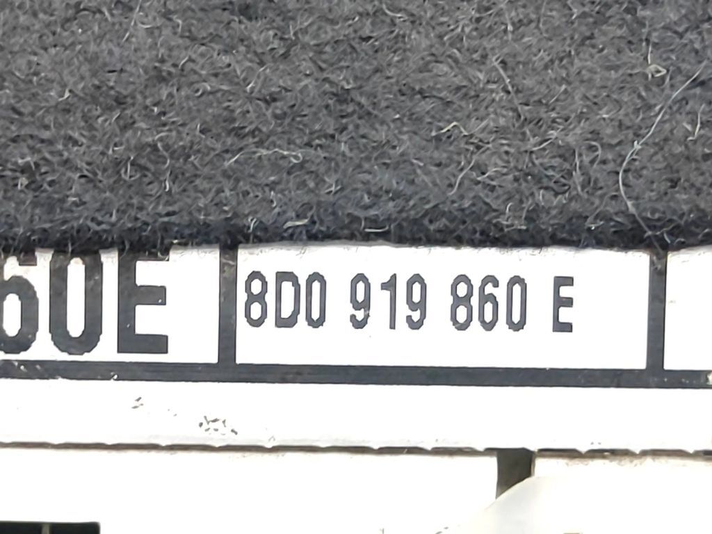 Audi A4 S4 B5 8D TDI 1997 Diesel speedometer instrument cluster 8D0919860E 