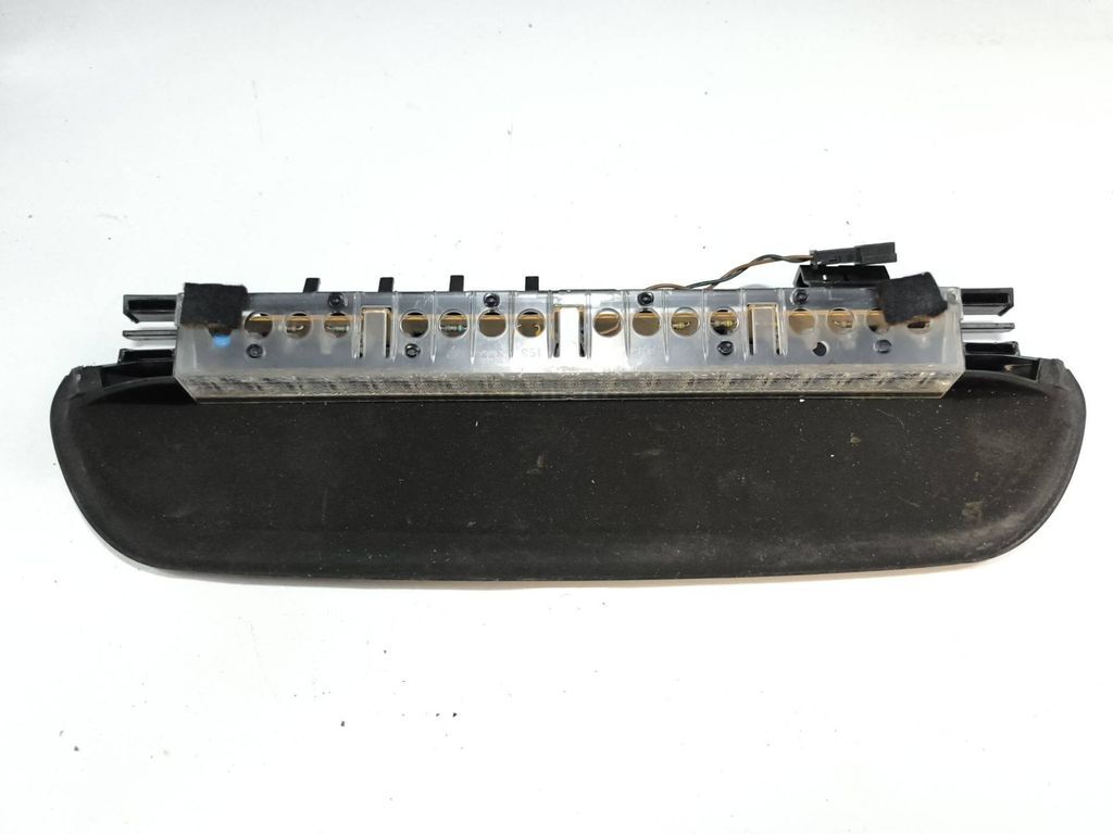 BMW 5 E60 E61 2008 Third brake center stop light 6930030 
