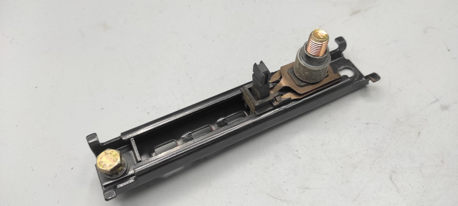 Alfa Romeo 156 2003 Rear Right Seatbelt Height Adjustment Regulator Rail