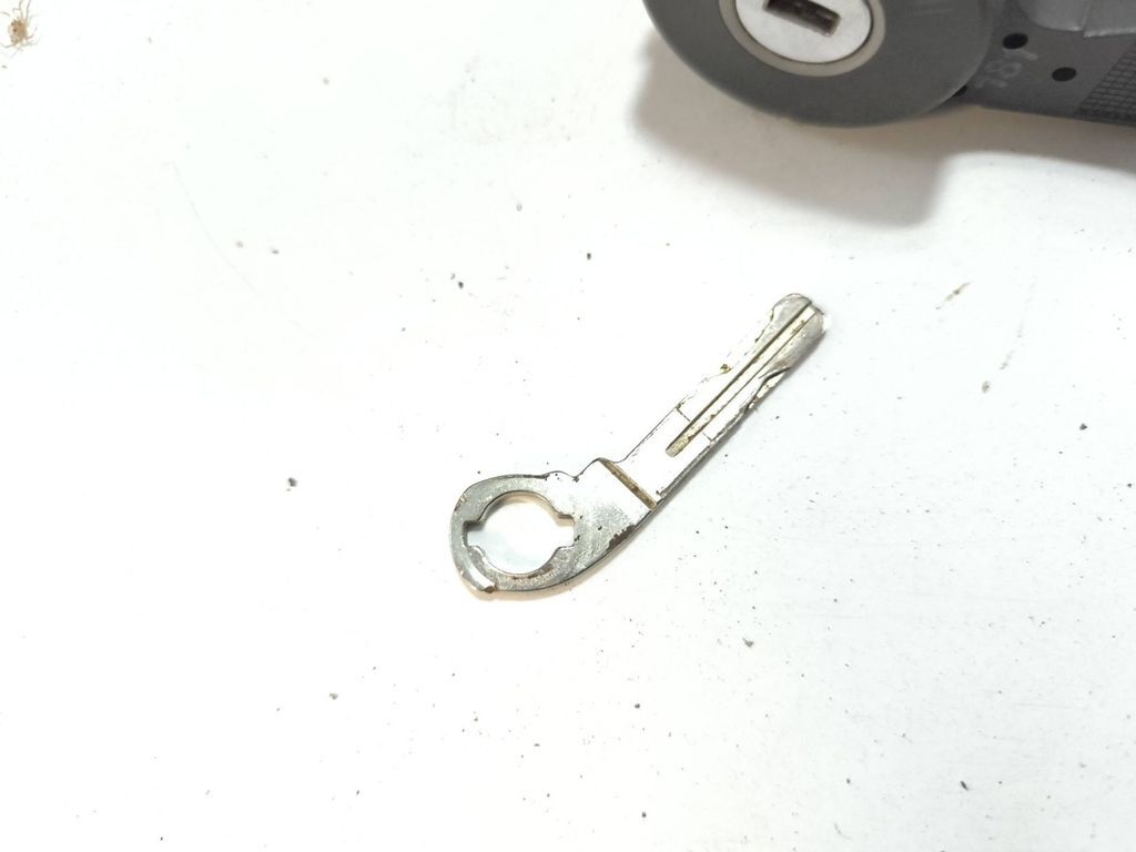 Volvo S60 2002 Diesel Ignition barrel lock 8626324 
