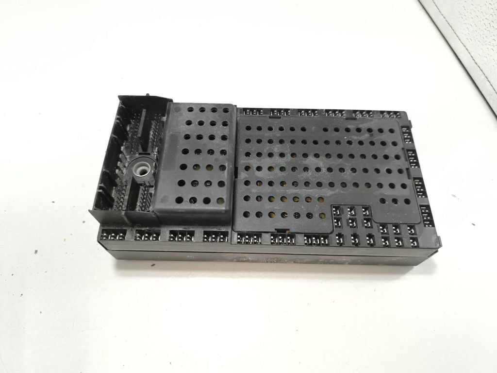 Volvo XC90 2006 Fuse box module 08696040 