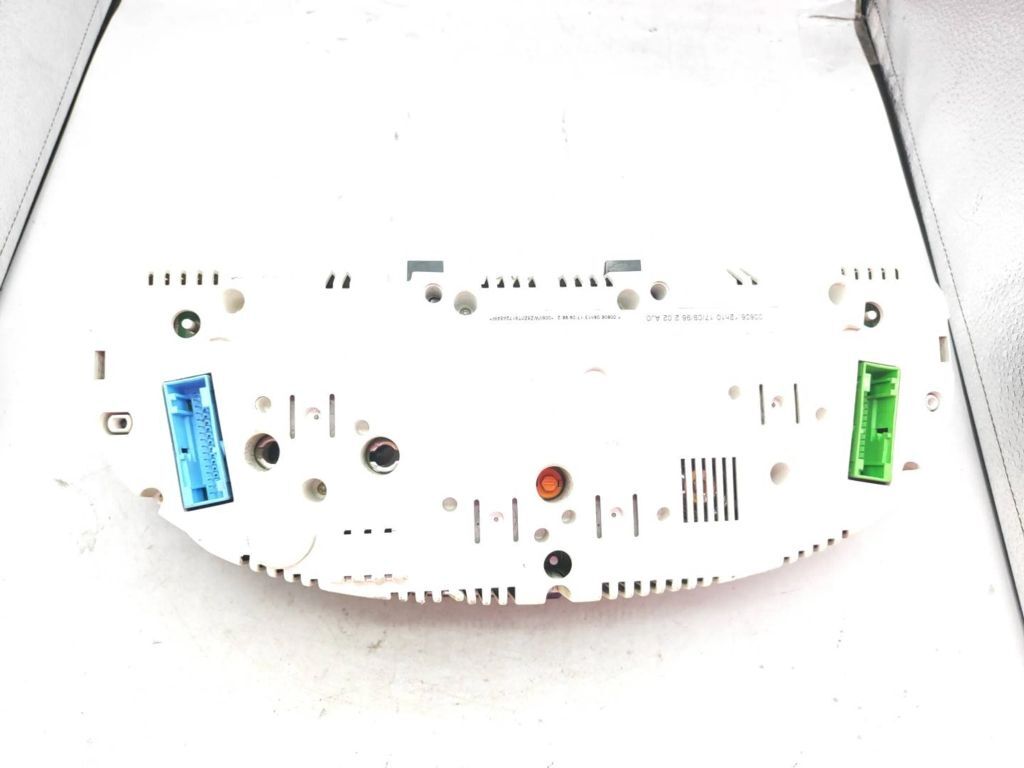 09051969906 Volkswagen PASSAT B5 1997 speedometer instrument cluster 