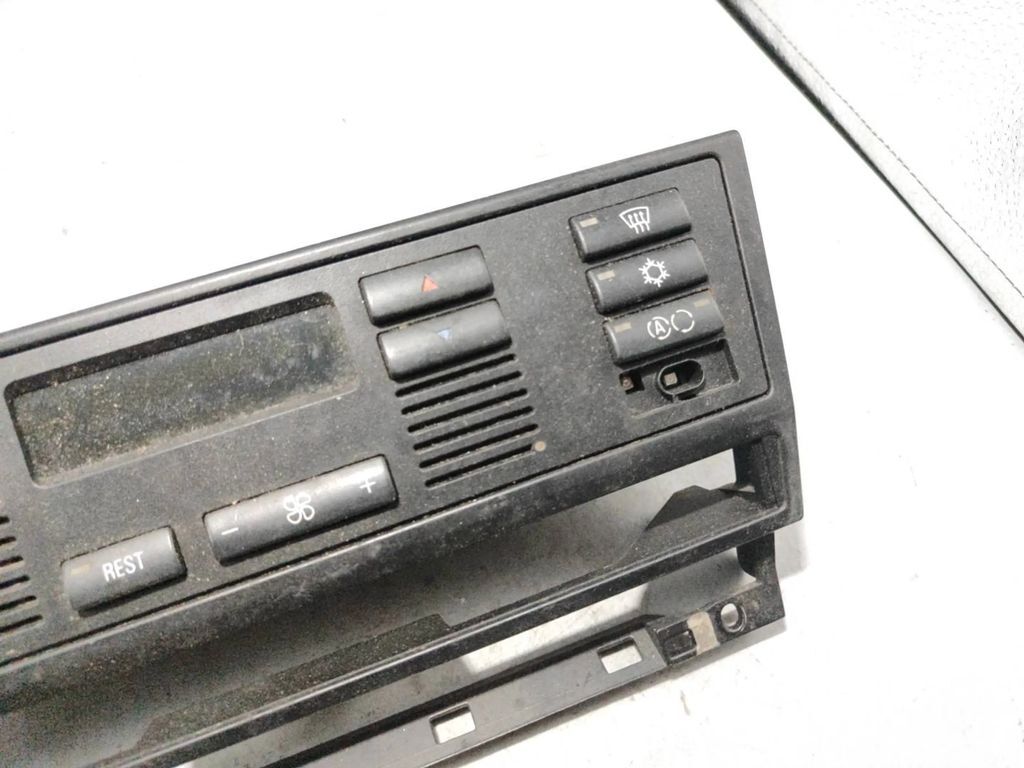 BMW 5 E39 2001 AC Climate control unit module 6901628 