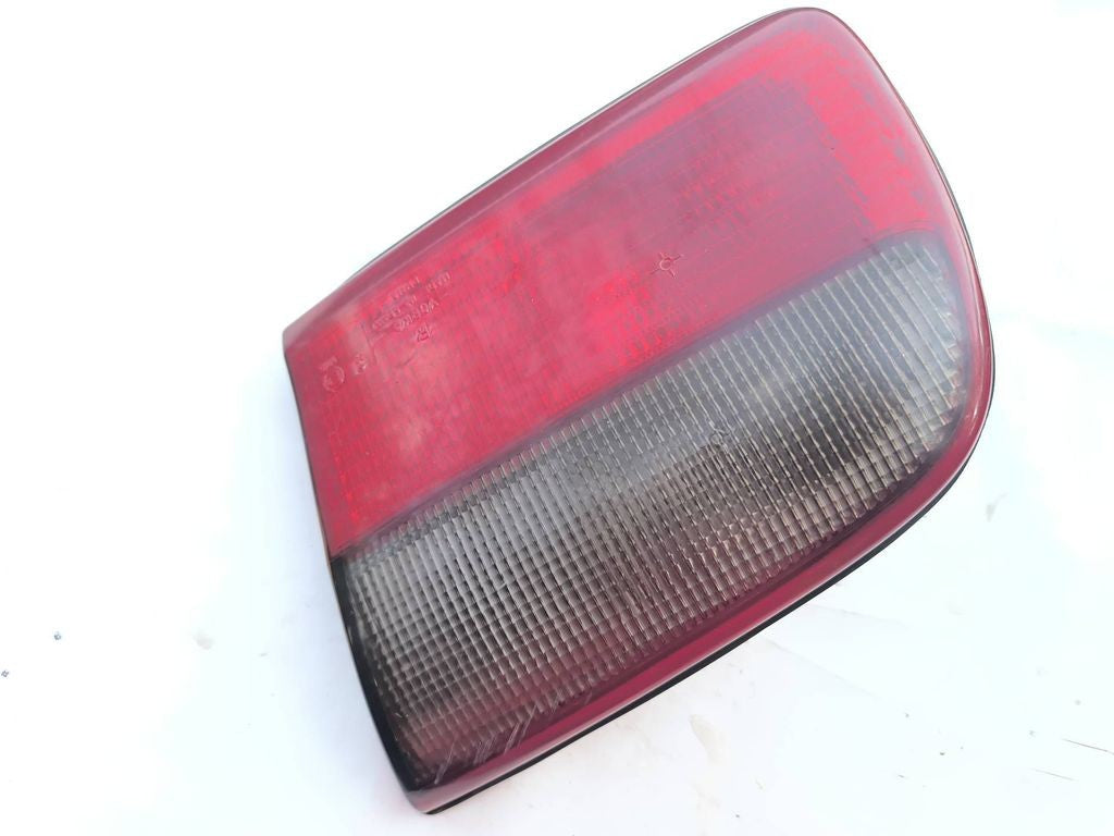Opel Omega B1 1999 tailgate rear right tail light lamp 45300 