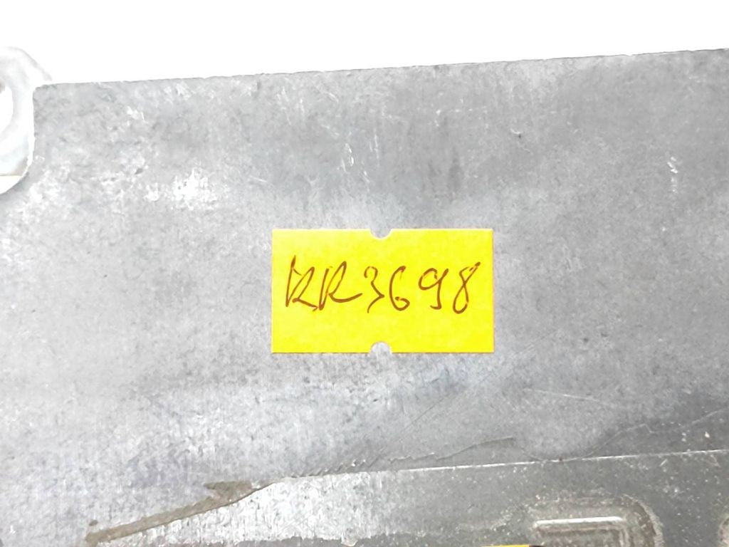 Toyota Avensis T250 2008 Safety Control unit module 8917005220 