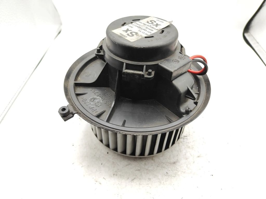 Alfa Romeo 147 1.9JTD 88kW 8V FL 2007 LHD Heater blower fan motor 52488448  