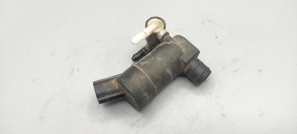 Ford Mondeo MK3 2.5 V6 2006 Windshield Washer Pump Motor 1S7117K624FE