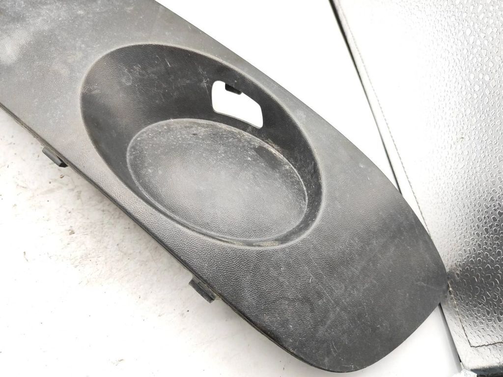 Volkswagen Transporter T5 2012 Front left bumper lower grill 7E0807489