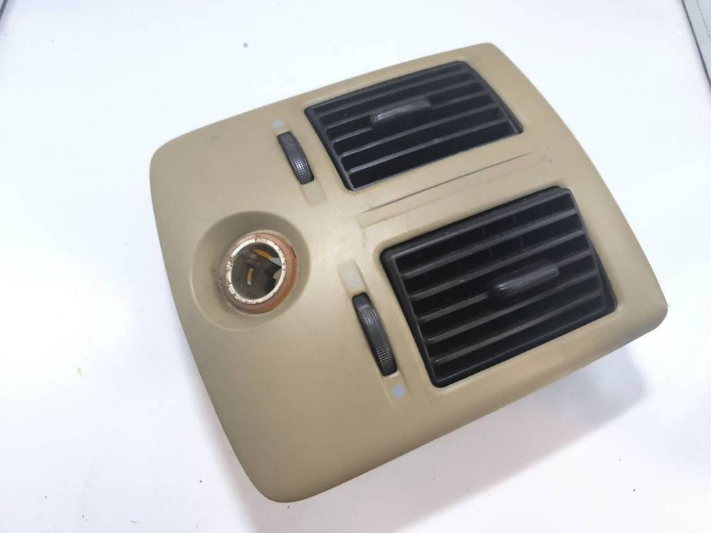 Fiat Croma 2.4JTD 147kW 2007 Diesel center air vent grill 1821941303 
