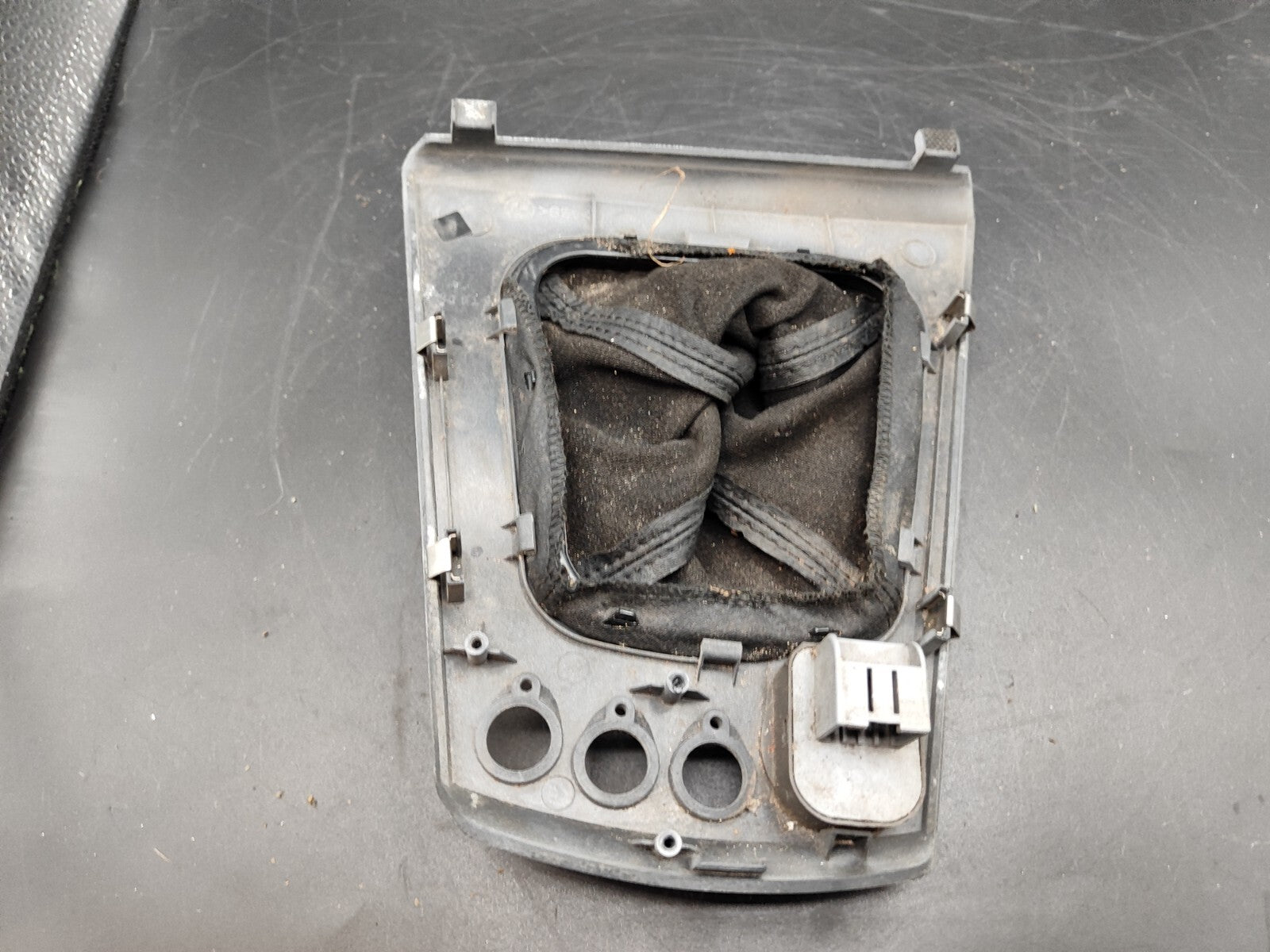 Alfa Romeo 156 2003 Gear Shift Knob Surround Leather Gaiter 156033239