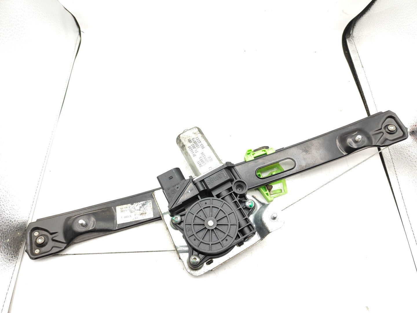 BMW E90 E91 330D 170kW 2006 Diesel Rear Left Window Regulator 1060078