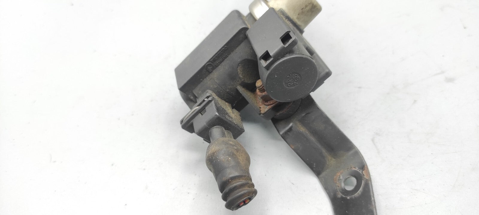 Alfa Romeo 166 2.4 JTD 129kW 2006 Turbo Vacuum Solenoid Valve 55188059