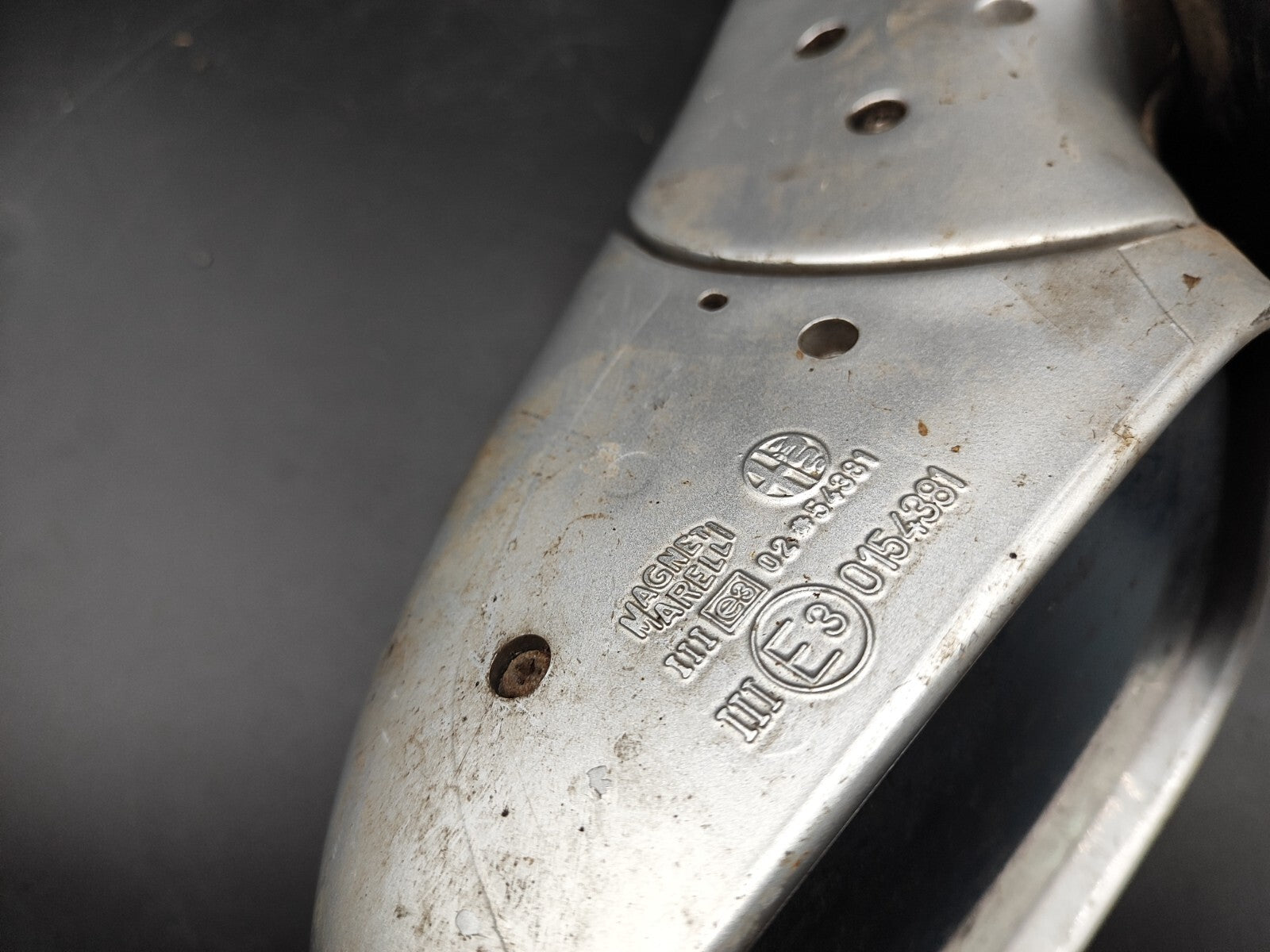 Alfa Romeo 166 2.4JTD 110kW 2002 LHD Front Right Side Mirror Silver E30154381