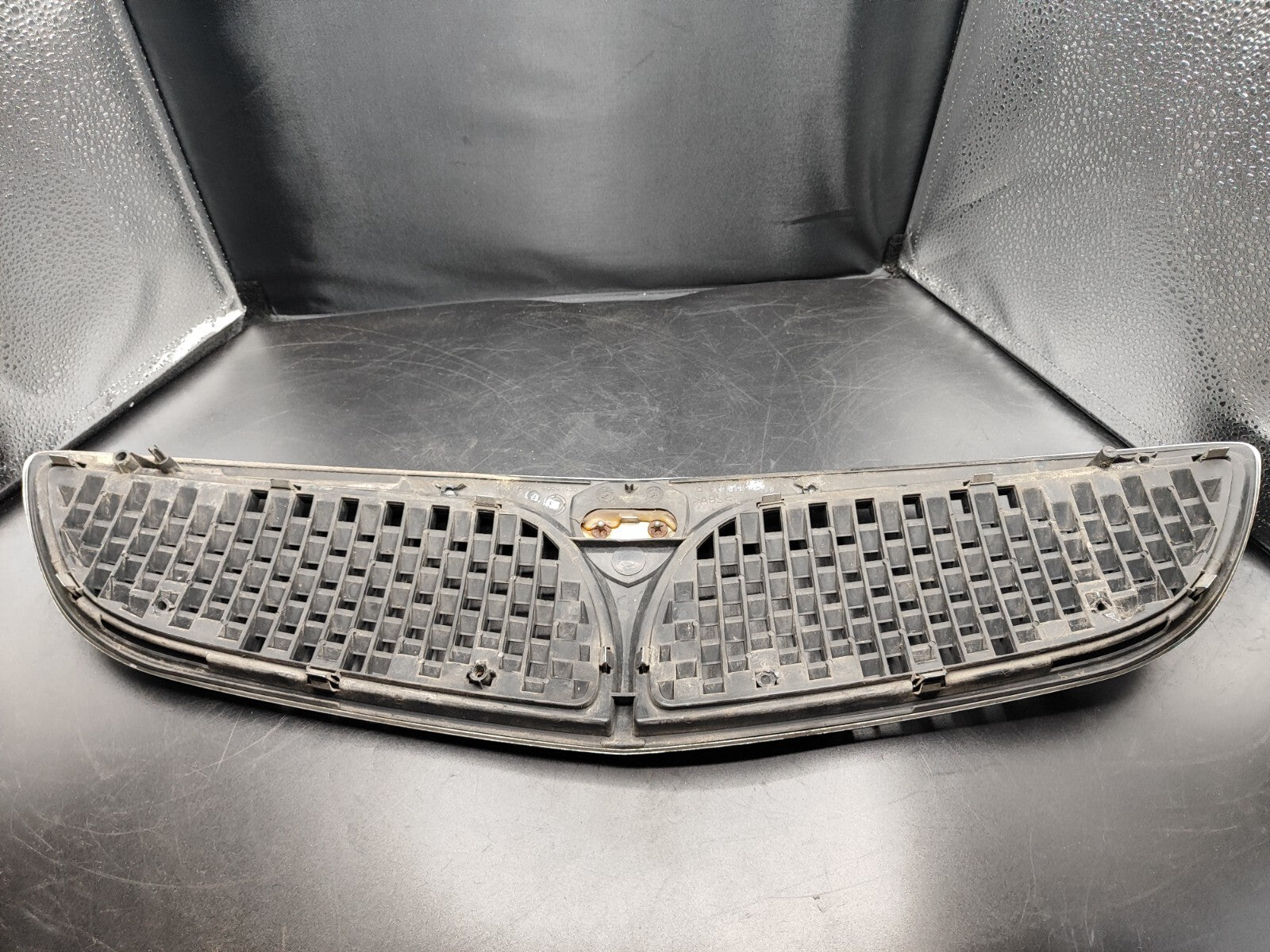 Lancia Lybra 2002 Front Bumper Upper Chrome Grill 46541435