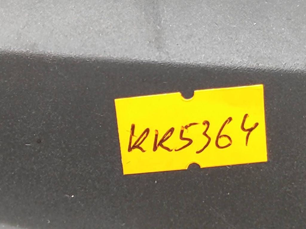 Volvo S70  V70  V70 XC 1997 plastic wing mirror trim cover 9151348 