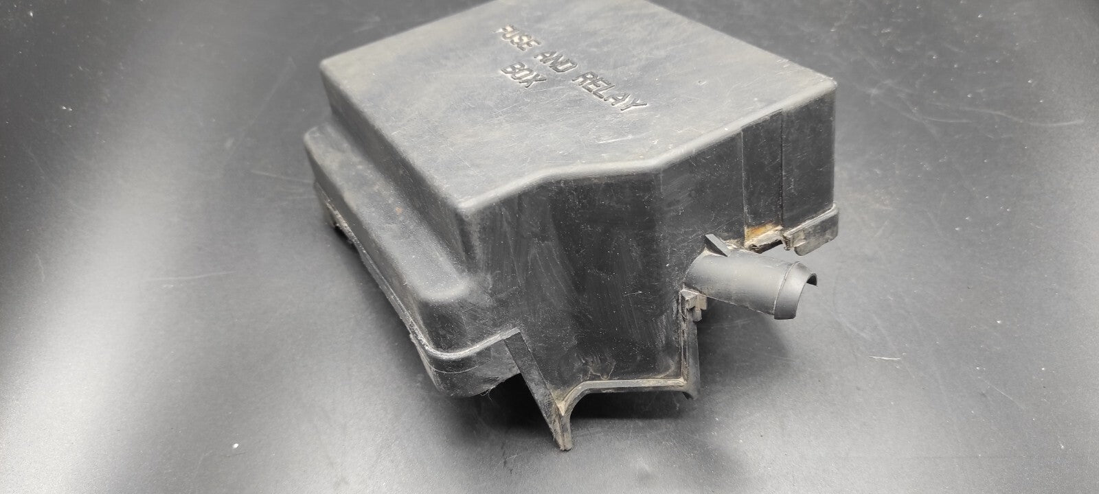 Alfa Romeo 147 1.9JTD 103kW 16V 2003 Diesel Engine Fuse Box Cover Cap