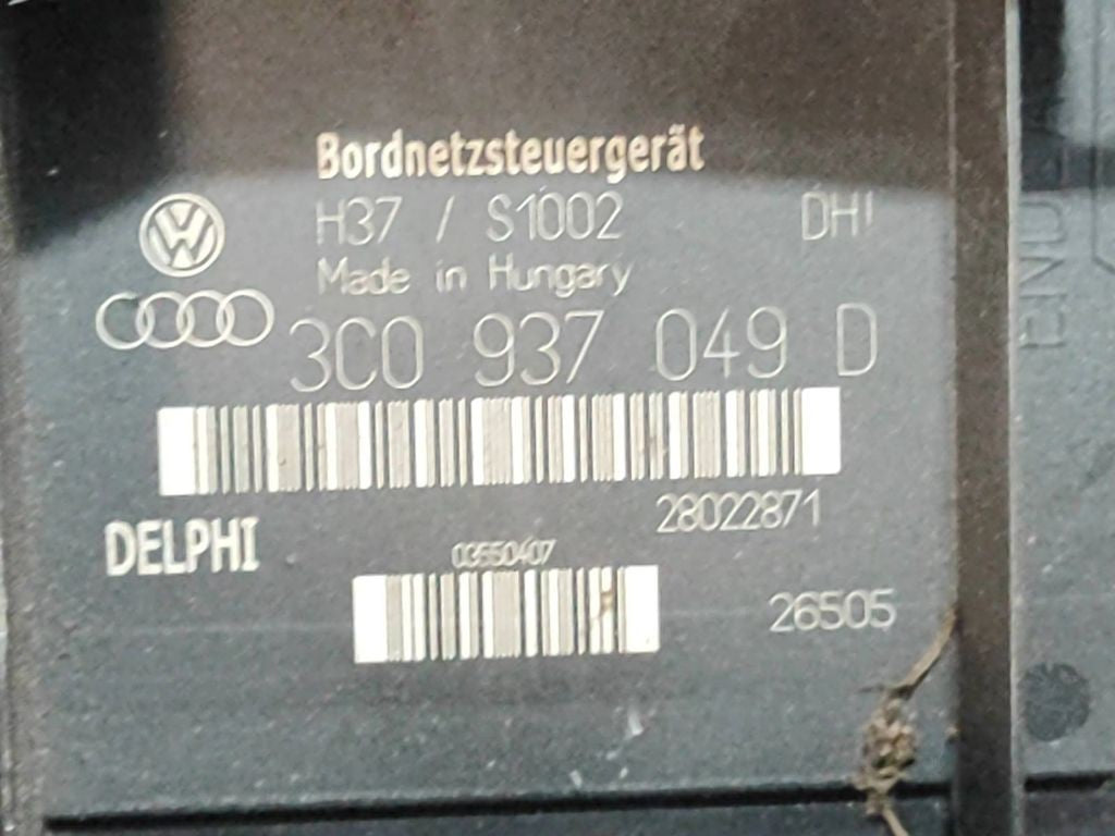 Volkswagen Touran MK1 2005 Comfort convenience body module 3C0937049D 