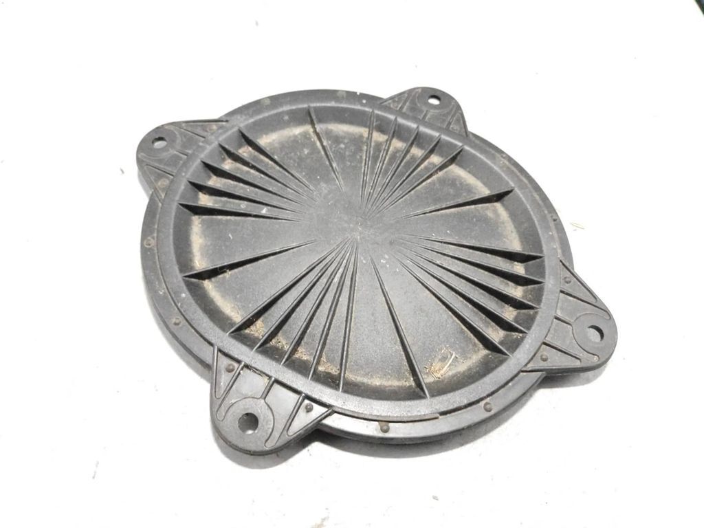 Alfa Romeo 155 1.8i 103kW 1994 Fuel tank pump cap cover