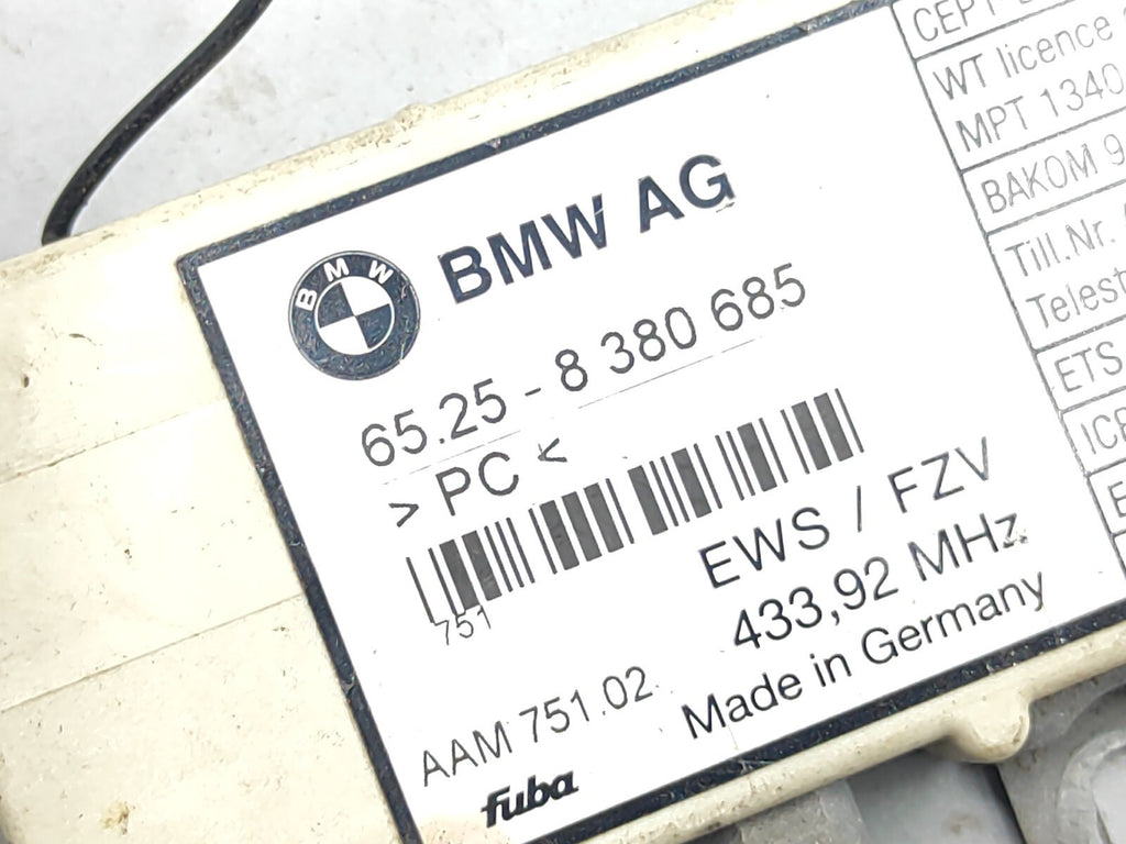 BMW 5 SERIES E39 ANTENNA RADIO AMPLIFIER SIGNAL AMPLIFIER 8380685