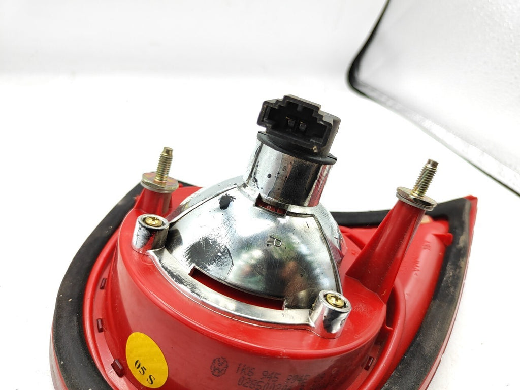 Volkswagen Golf MK5 2005 LHD Rear Right Taillight Light 1K6945094E