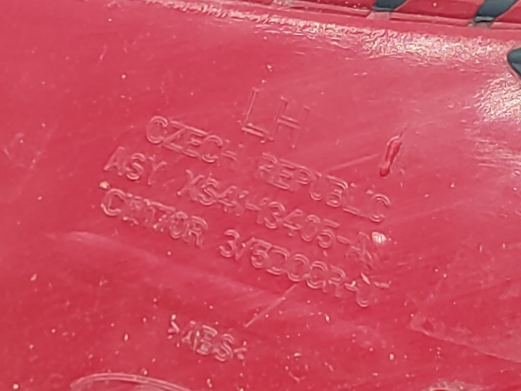 Ford Focus MK1 Hatchback 2001 LHD Rear Left Side Taillight Lamp Light XS4113405A