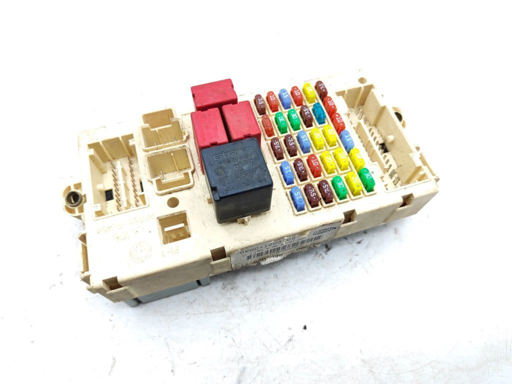 Alfa Romeo 159 2006 Fuse box unit relay module 60686059 