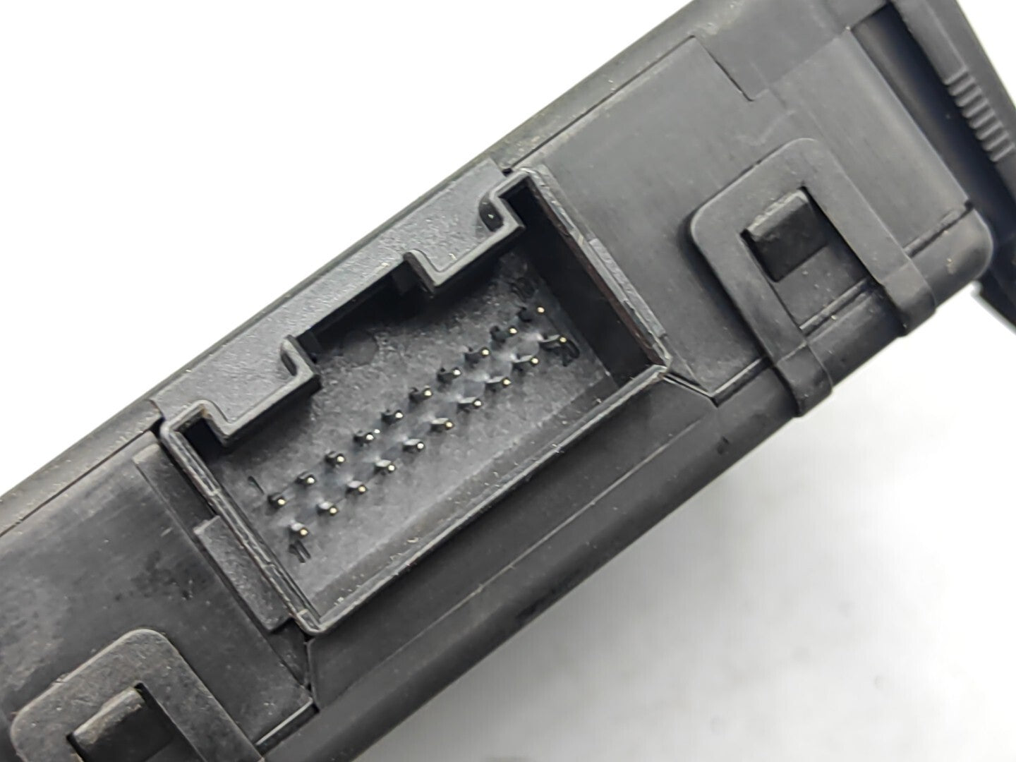 Audi TT 8J2 Gateway Control Unit Module ECU 1K0907530K