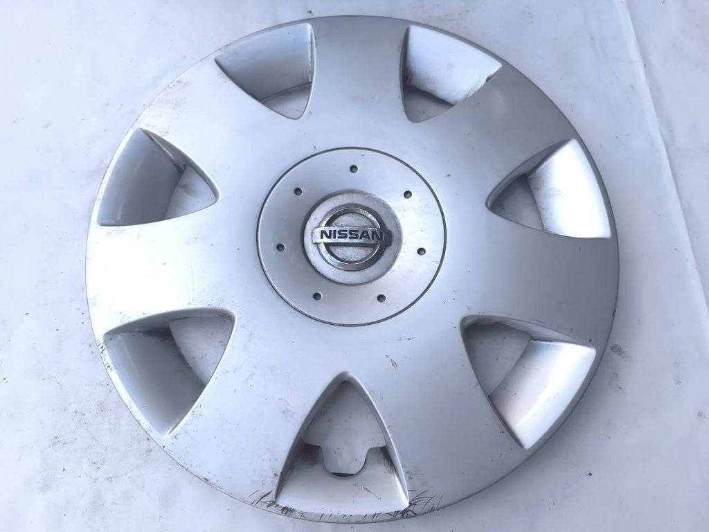Nissan Almera N16 2003 R16 wheel hub cap trim 40315AV610 