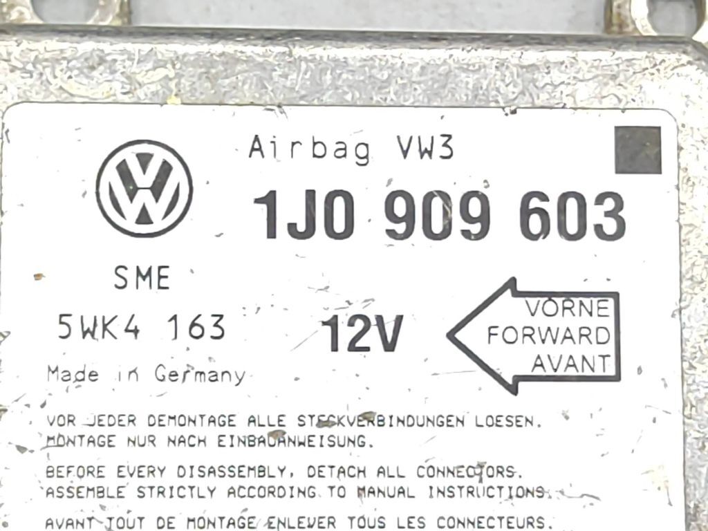 Volkswagen Golf IV 1.8T 2002 Safety Control unit module 1J0909603 