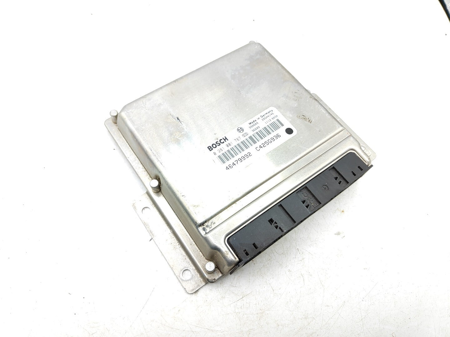 Alfa Romeo 166 2.4JTD 2000 Engine Control Module ECU 46479992 0281001787