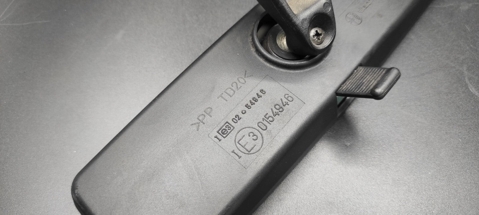 Alfa Romeo 147 1.9JTD 85kW 8V 2005 Rear Interior View Mirror E30154946