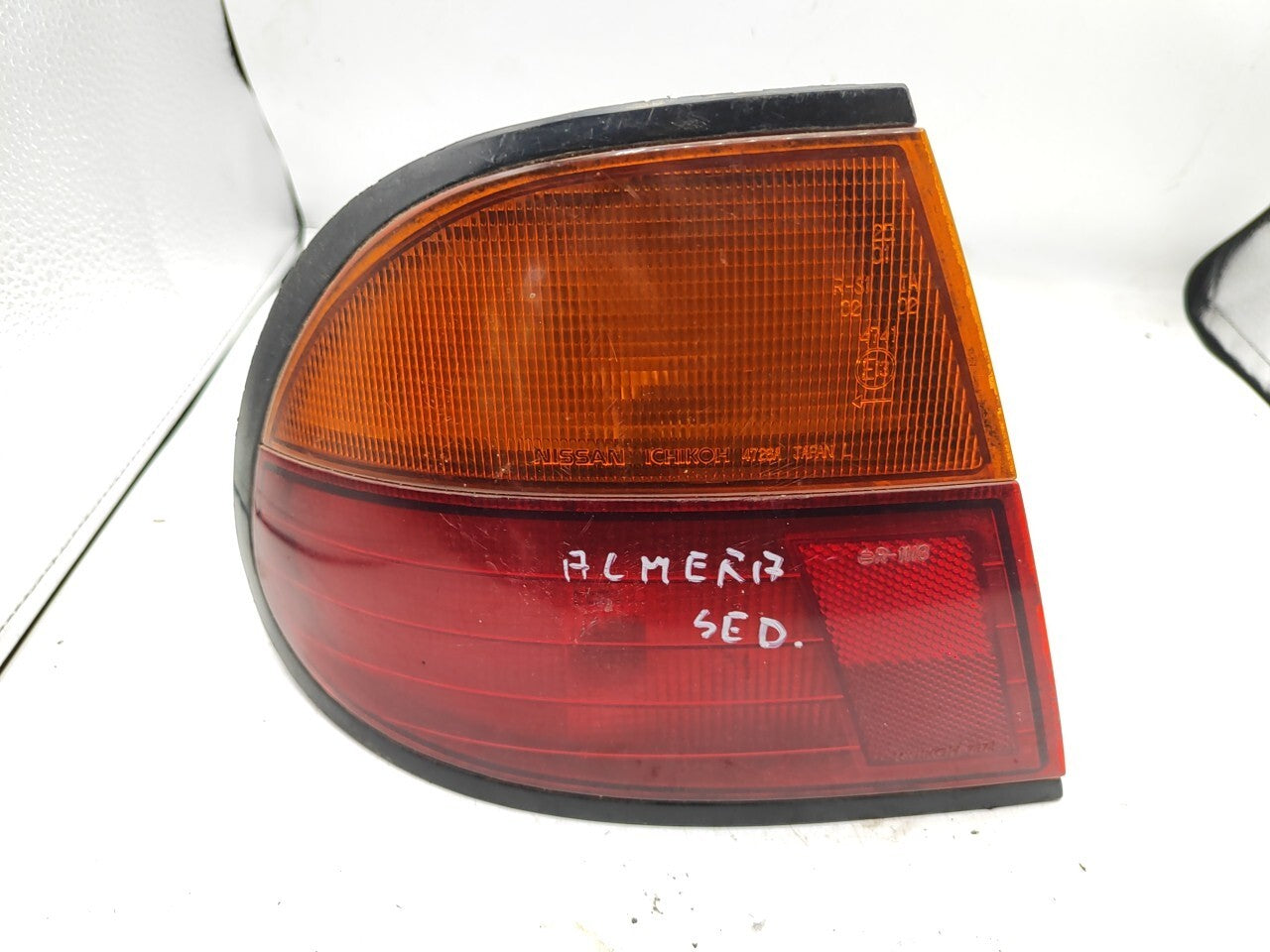 Nissan Almera N15 Sedan 1997 LHD Rear Left Taillight Light 4726A