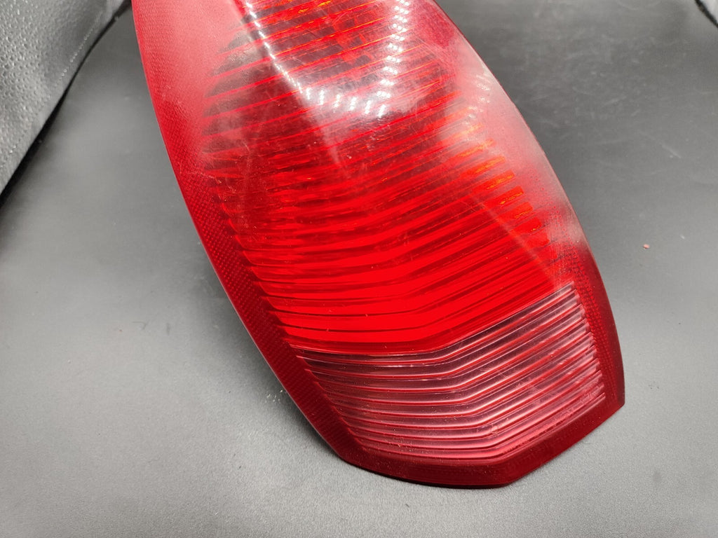 Alfa Romeo 147 1.9JTD 140HP 2001 LHD Rear Right Taillight Lamp 46556347