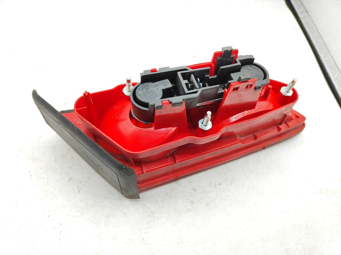 Alfa Romeo 159 3.2JTS SW 2008 LHD Rear Right Inner Taillight Lamp Light 60691364