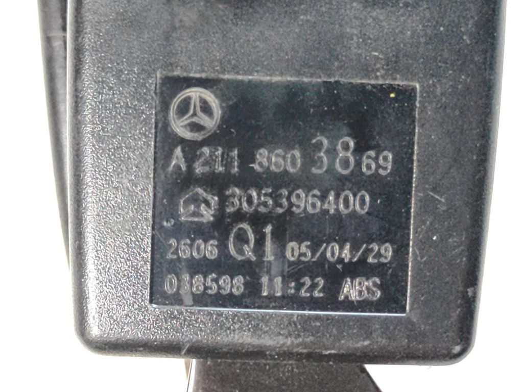 Mercedes-Benz E W211 2005 Rear seat belt buckle A2118603869 