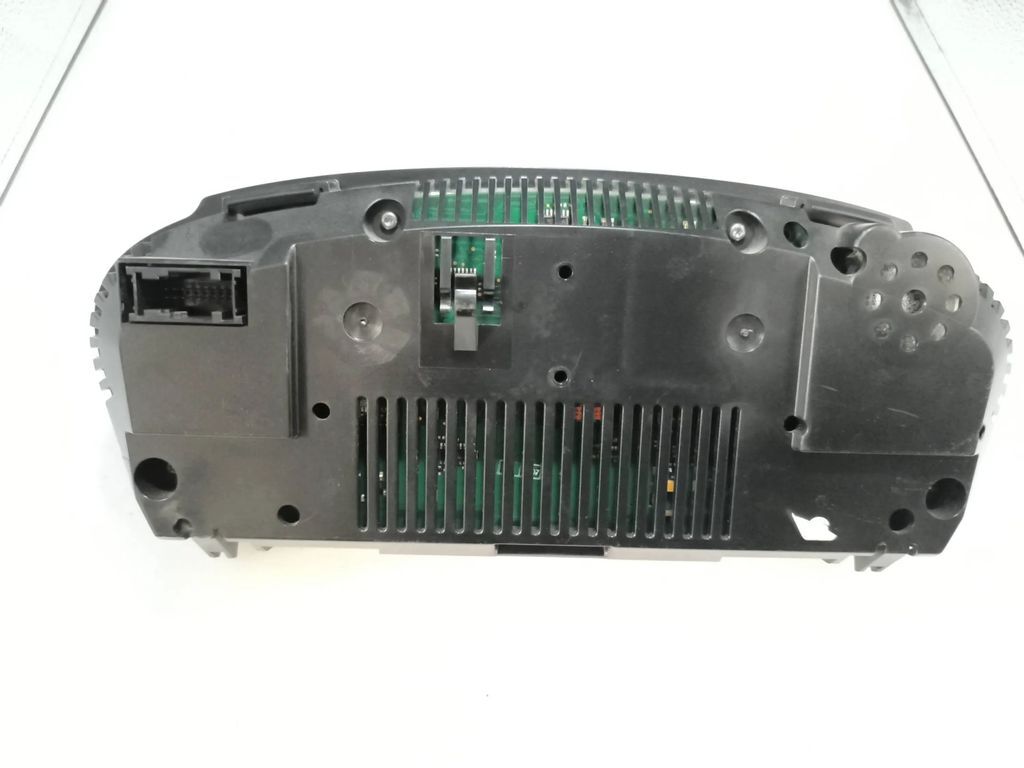 9177253 BMW 5 E60 E61 550i 2009 Petrol speedometer instrument cluster 