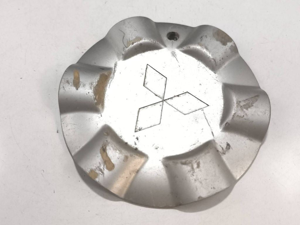 Mitsubishi Space Star 2002 Original wheel cap MZ310934 