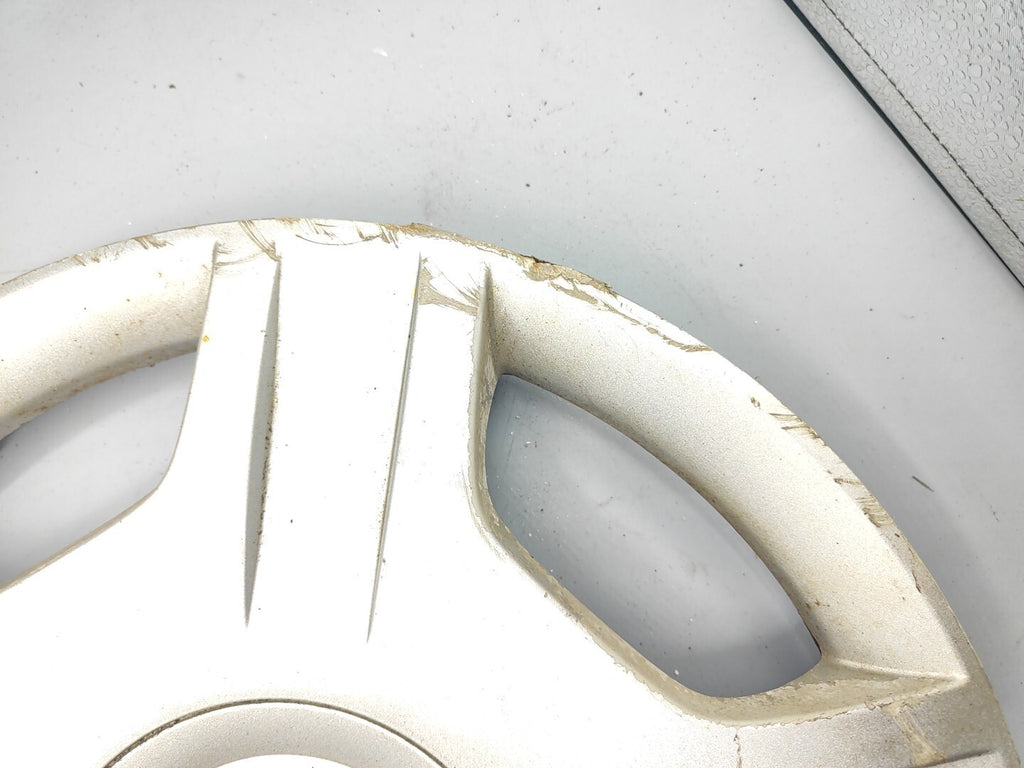 Ford Fiesta MK6 Petrol 2004 R14 Center Wheel Cap Cover 2S611130DA