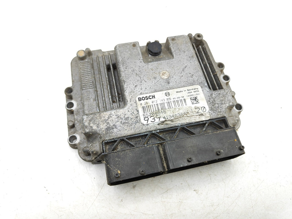 Alfa Romeo 159 1.9JTDm 2008 Engine Control Module ECU 55204645 0281012143