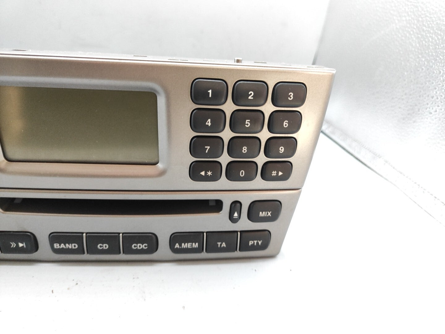 Jaguar X Type 2.0D Radio CD Player Unit 9X4318B876CC NO CODE