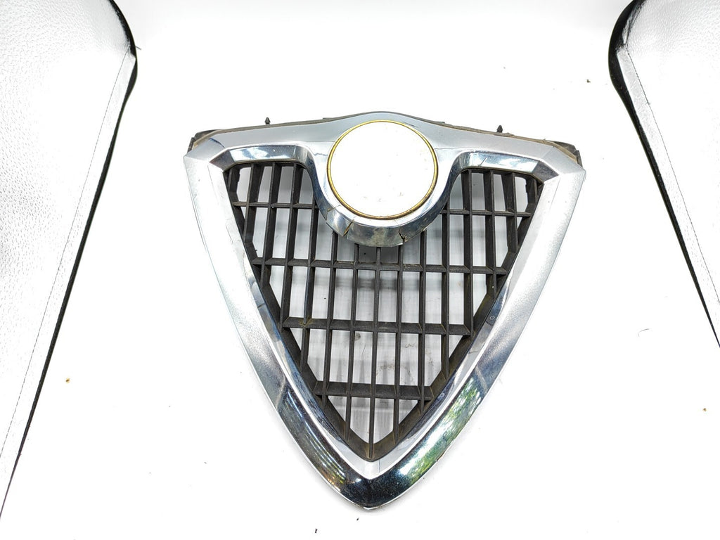 Alfa Romeo 156 2.0TS 2000 Front Middle Radiator Grill 156017393