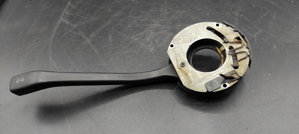 Volkswagen VW Jetta Mk1 1985 Turn Light Indicator Control Stalk FK4527