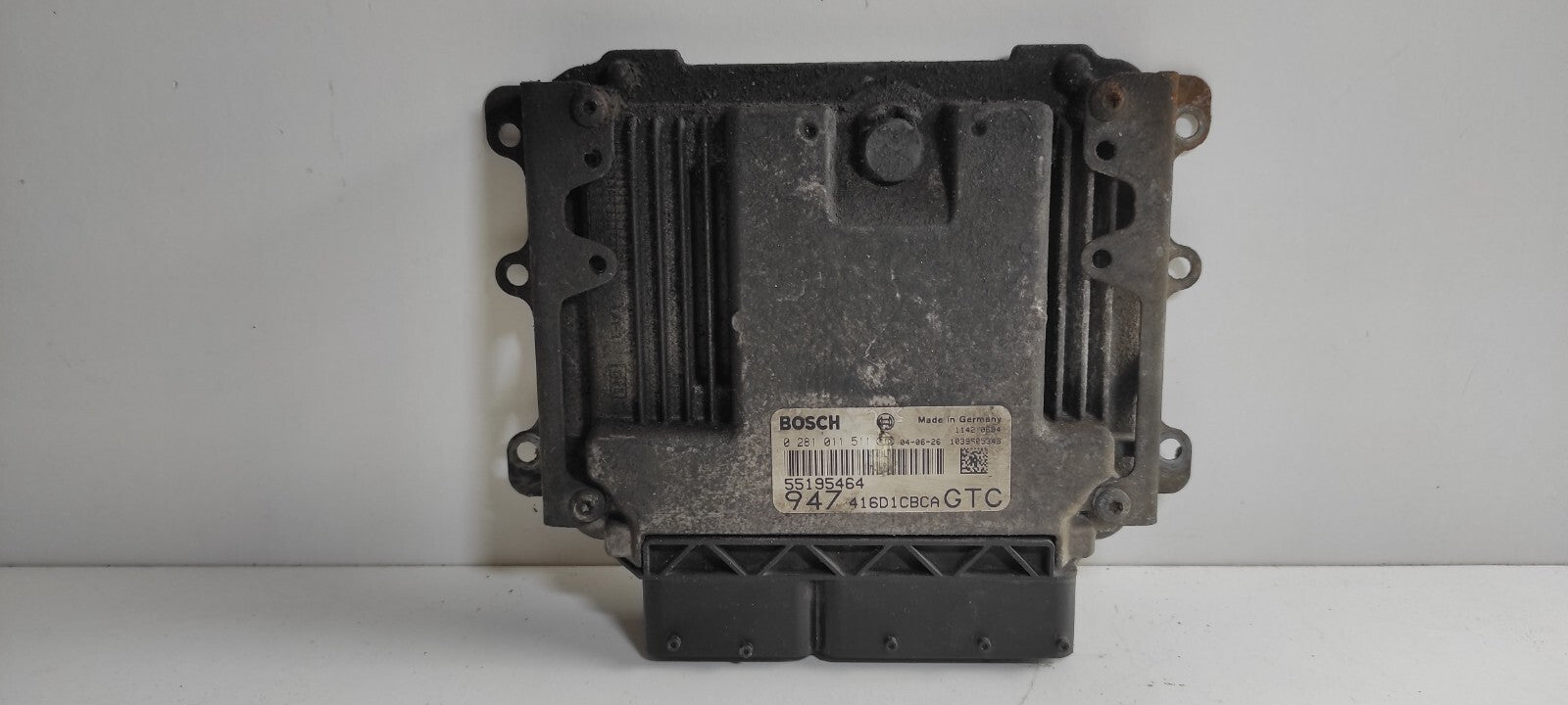 Alfa Romeo GT 1.9JTD 2005 Diesel Engine Control ECU Module 55195464 0281011511