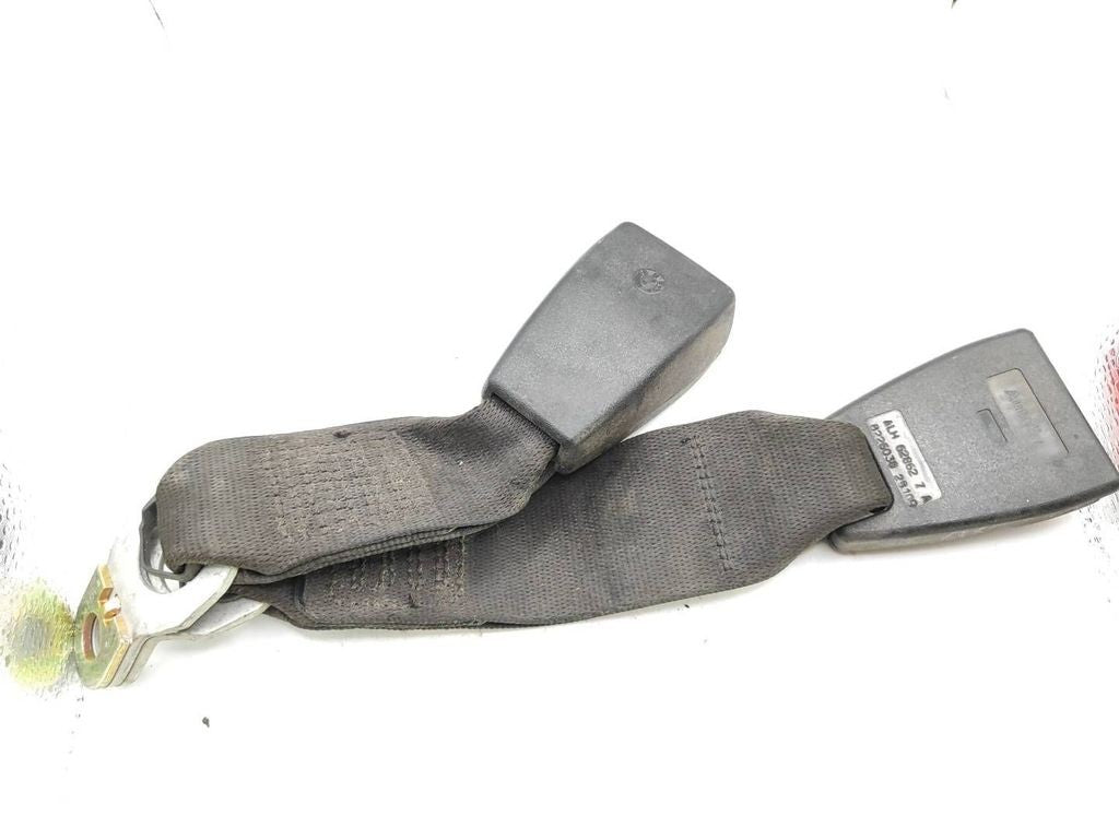 BMW 3 E46 2005 Rear seat belt buckle 8233292 