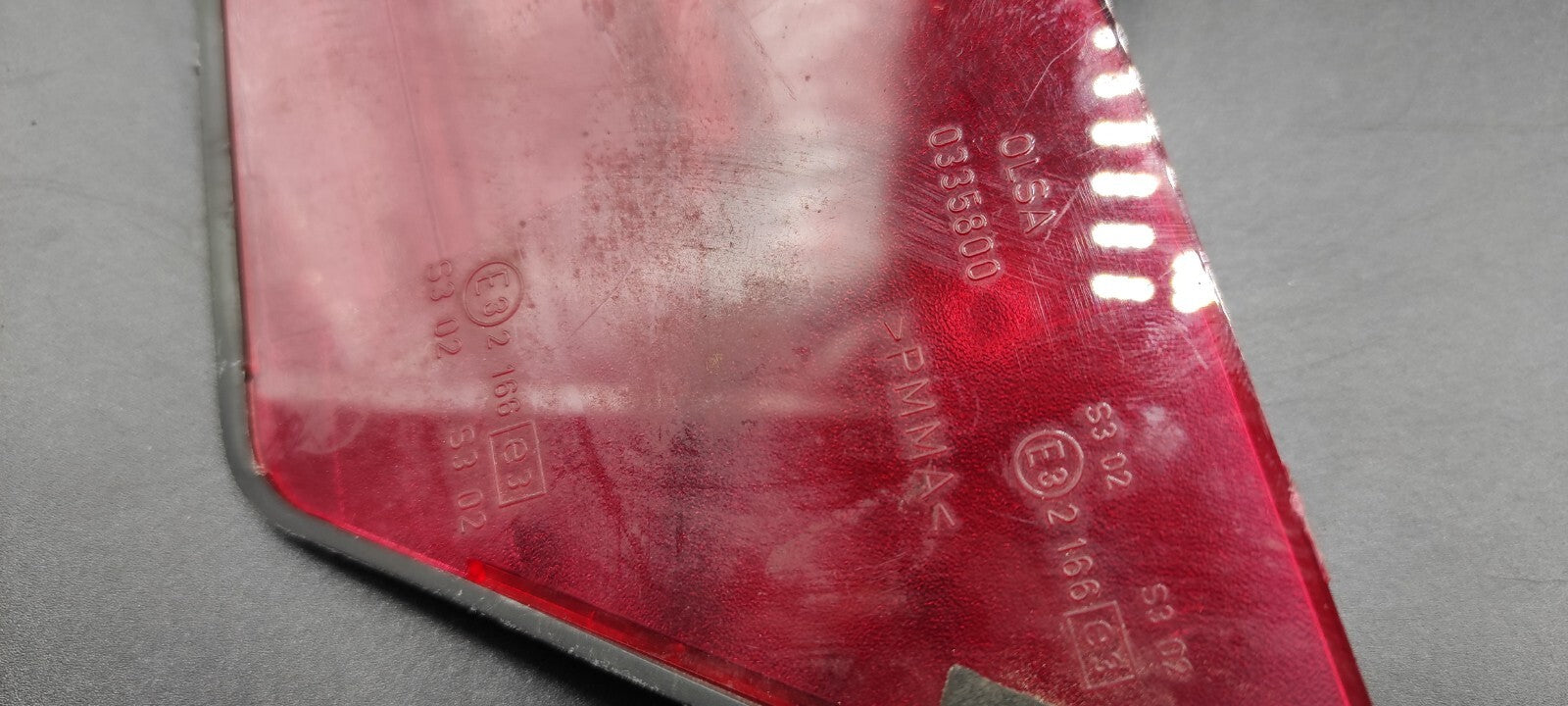 Alfa Romeo GT 1.9JTD 2006 LHD Rear Additional Brake Lamp Light 0335800