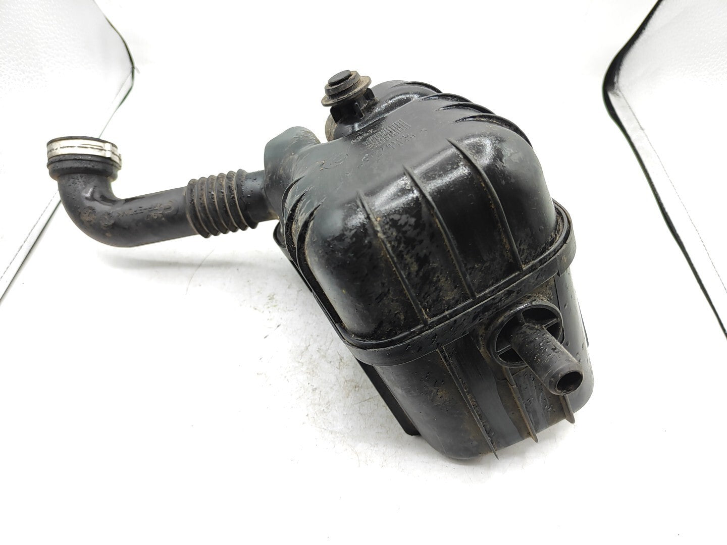 Alfa Romeo 159 1.9JTDM 110kW 2008 Diesel Engine Air Intake Pipe Hose 51770155