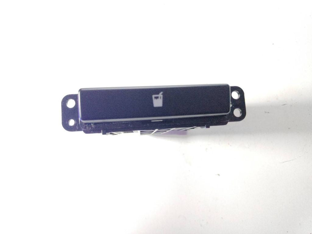 Toyota Avensis T250 2008 front panel cup holder 