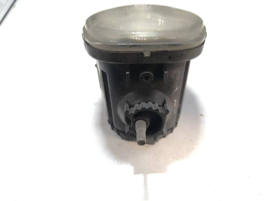 Alfa Romeo 156 JTD 2005 front bumper fog light 370407486 