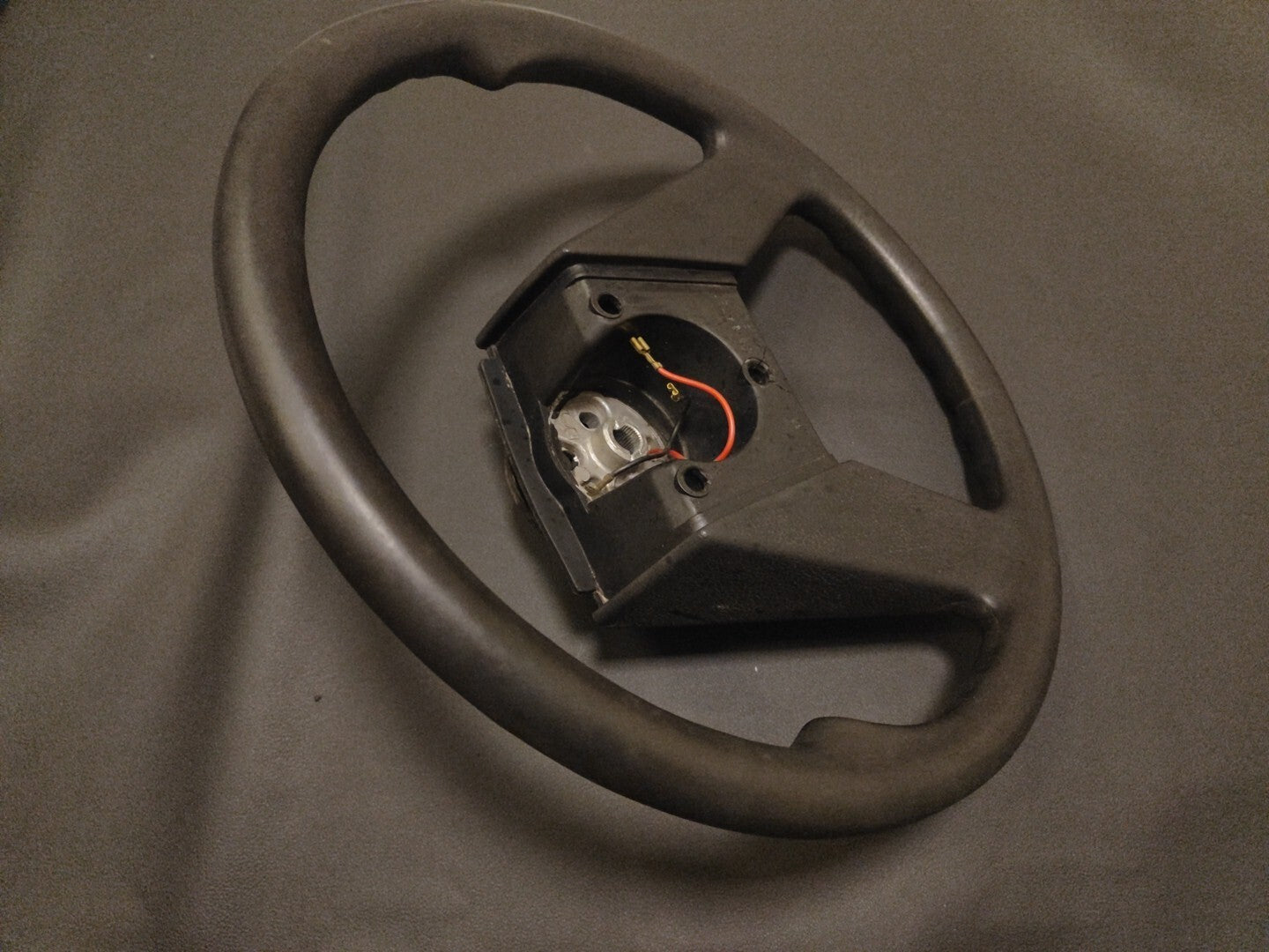 Opel Kadett D MK1 Steering Wheel 90184721