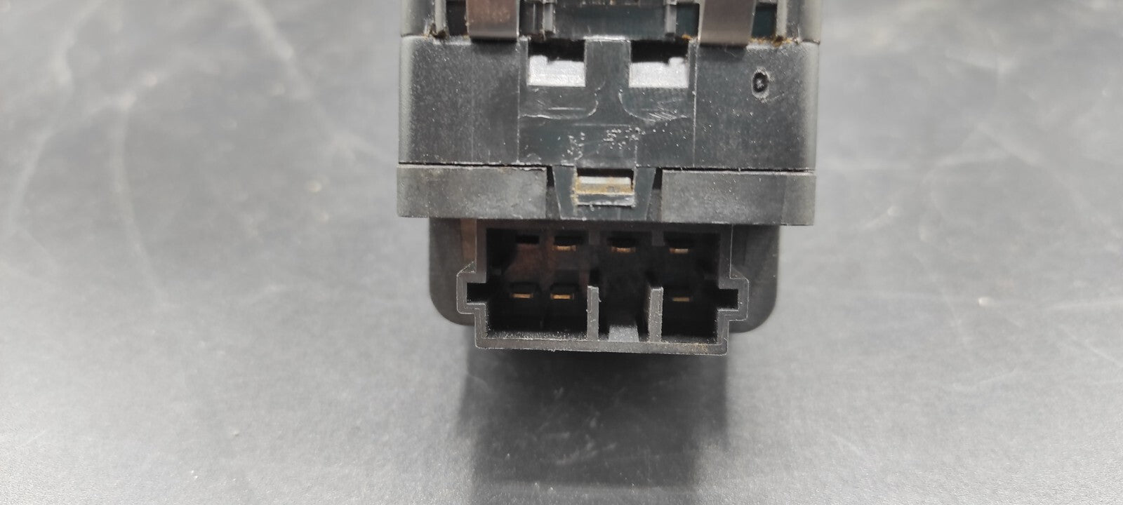 Peugeot 206 2001 LHD Front Left Electric Window Switch